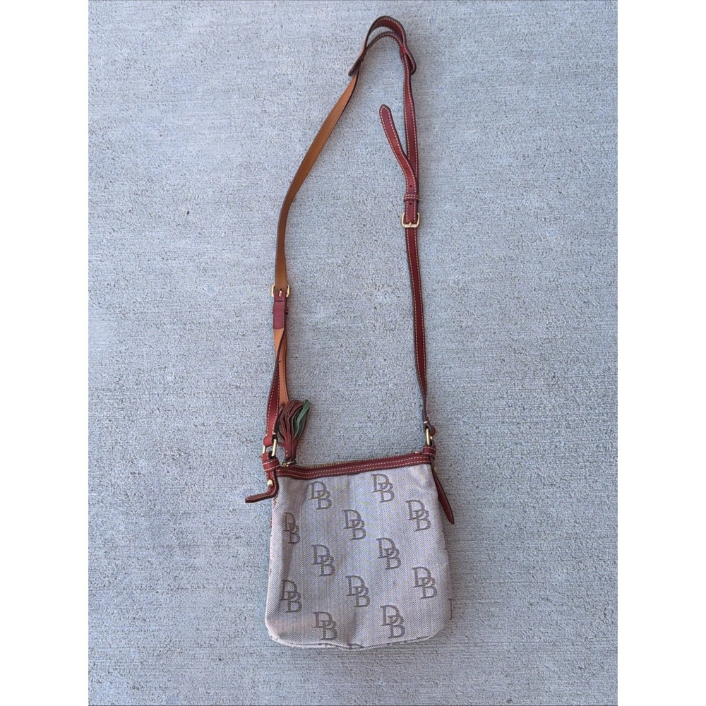 Dooney & Bourke Signature Jacquard Leather Crossbody Bag Brown Brass Hardware - Picture 3 of 5